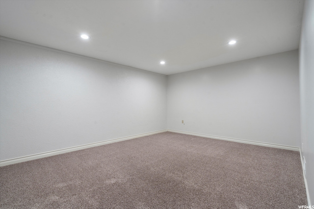 Large extra room no windows
