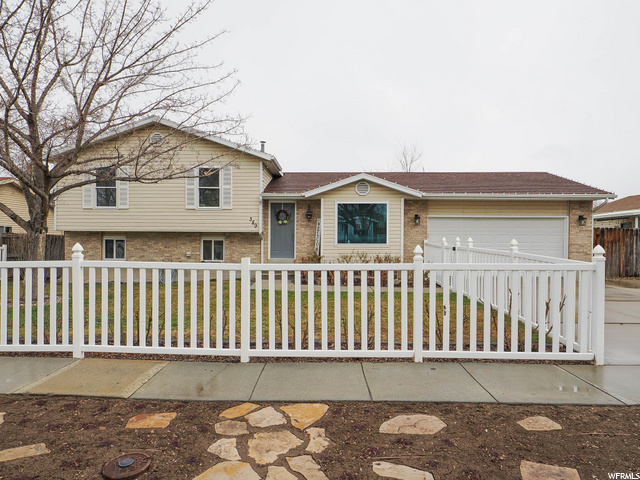 389 E WYANDOTTE AVE, Sandy UT 84070