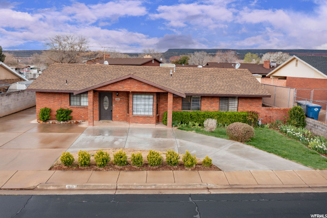 844 S CAMBRIDGE DR, St. George UT 84770