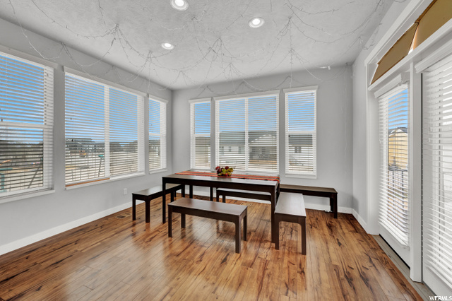 Oversized dining space