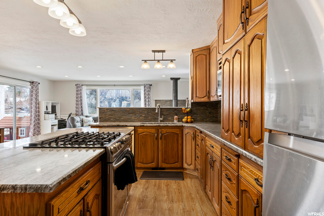 1430 E 8020 S, Sandy, UT 84093 — photo 8