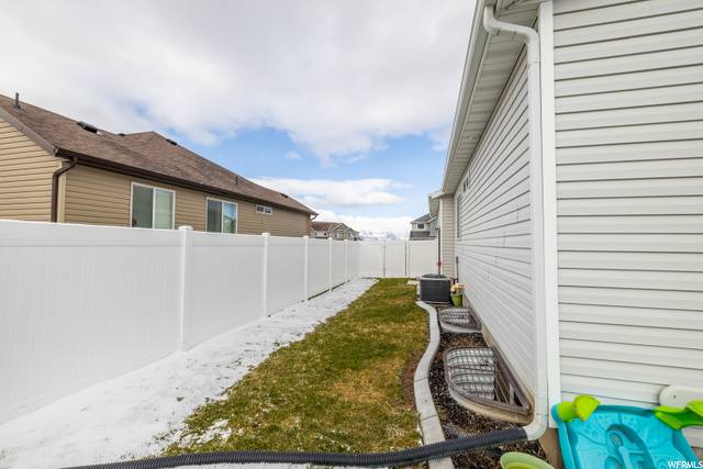 Side yard
