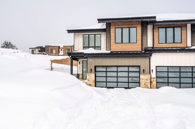 8213 N TOLL CREEK LN #106, Park City UT 84098
