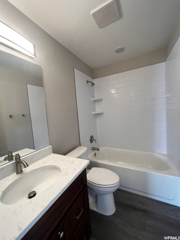 Upstairs Bathroom