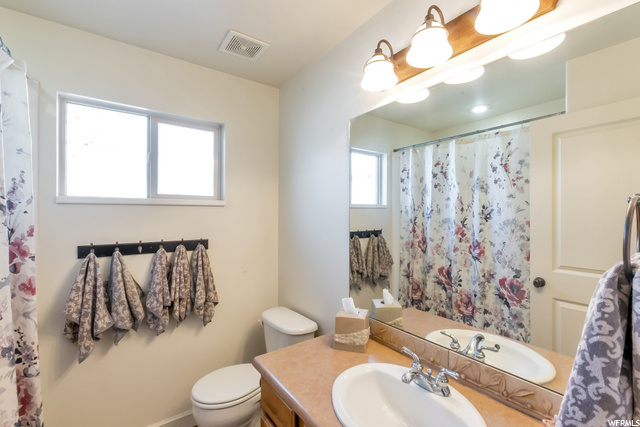Main Floor Bathroom