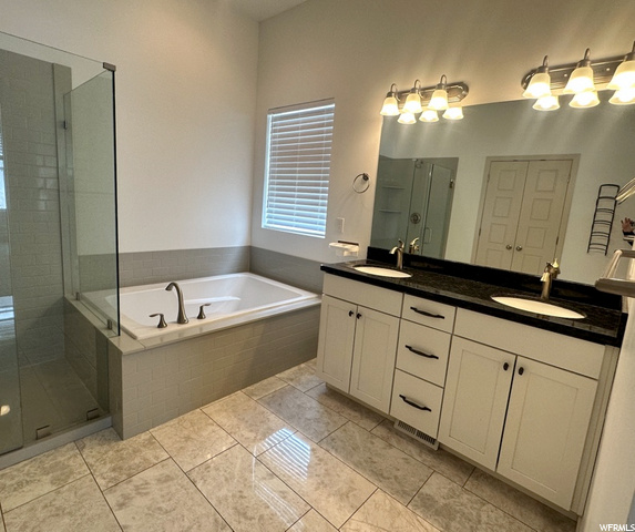 Owners bath