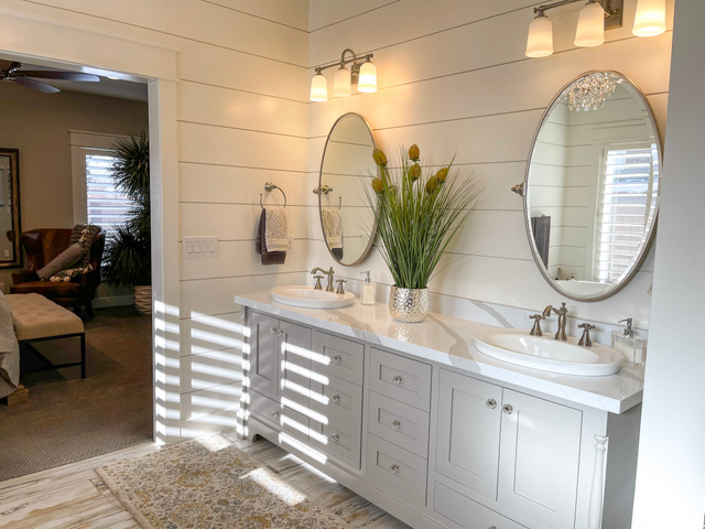 Main Bathroom