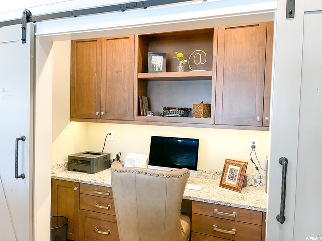 Office/Work Space
