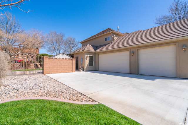 Photo 36 for MLS #1870141 at 2391 E 2220 South