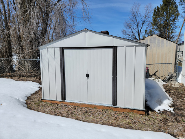 Shed