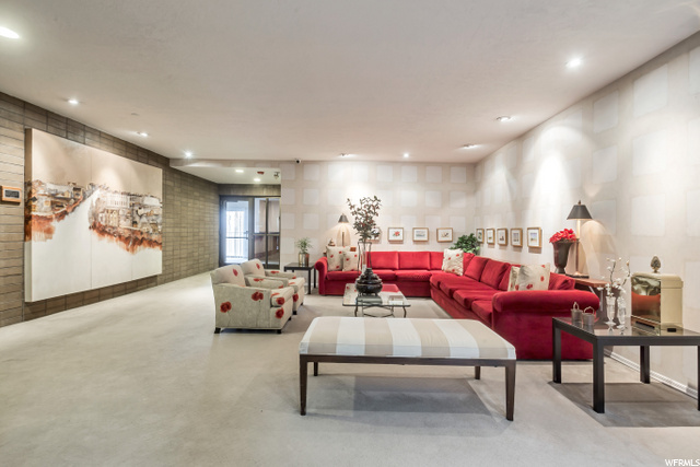 Building Foyer