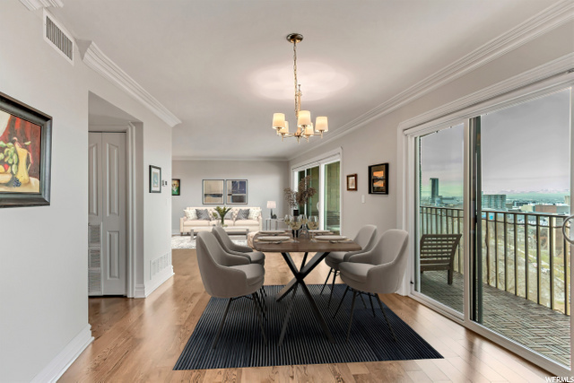 VR staged dining area