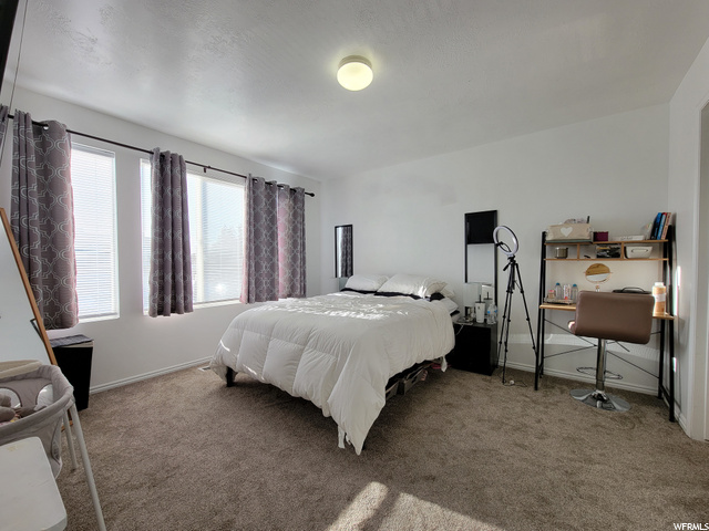 574 Primary Bedroom