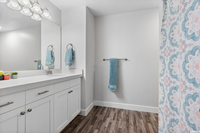 Upstairs Bathroom