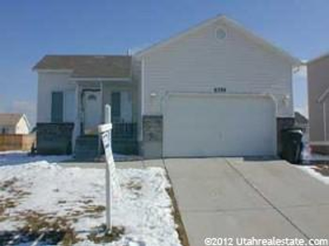 6399 Laurel Canyon Dr, Salt Lake City, UT 84118