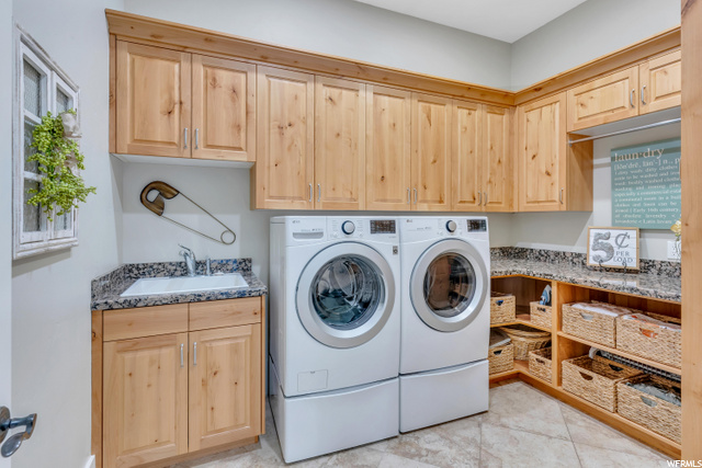 Main Floor Laundry Room