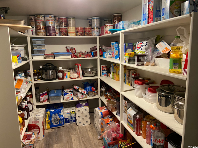 Large pantry-outside entrance