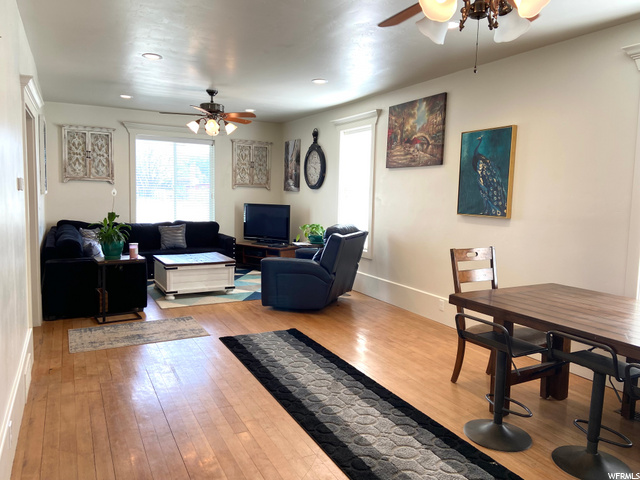 Original hardwood floors