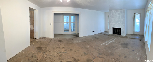 Large Living room needs paint/flooring