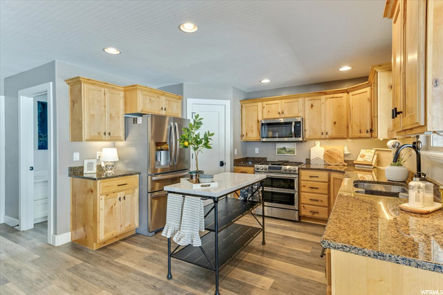 Main Floor Kitchen