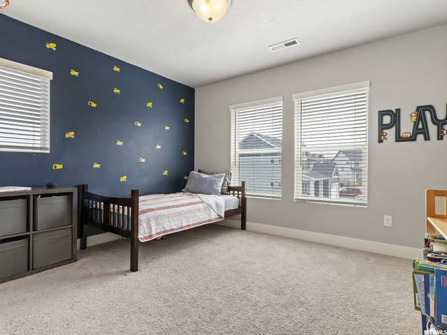 Bedroom #4 (up)