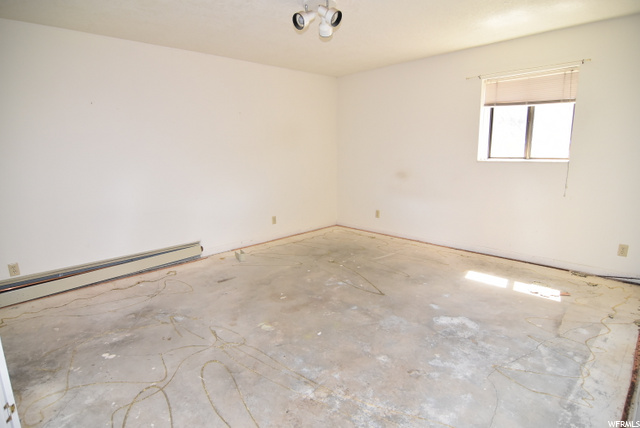 Basement Bedroom #9