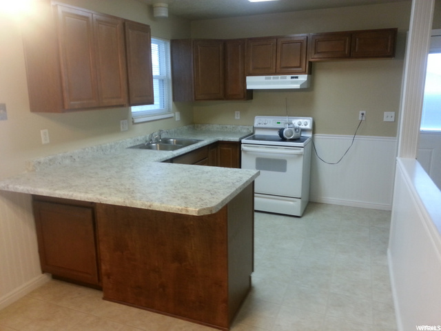 Empty kitchen