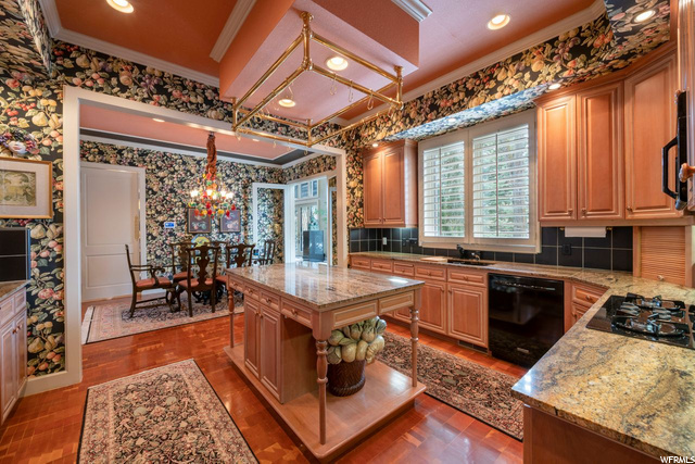 Kitchen Island