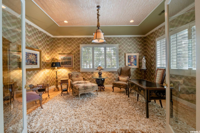 Office Off Of Main Master