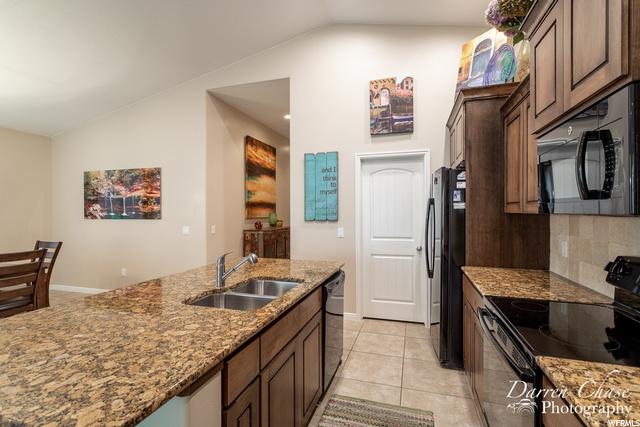 Kitchen2