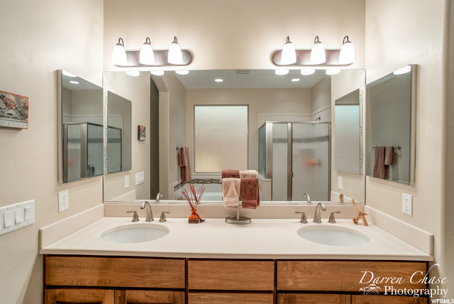 Owners Bath