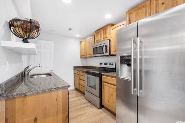 Basement Kitchen Apartment