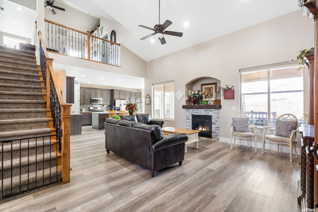Spacious Family Room