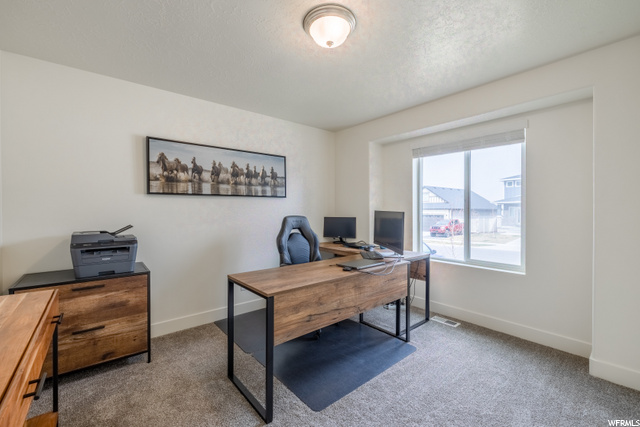 office/formal living room