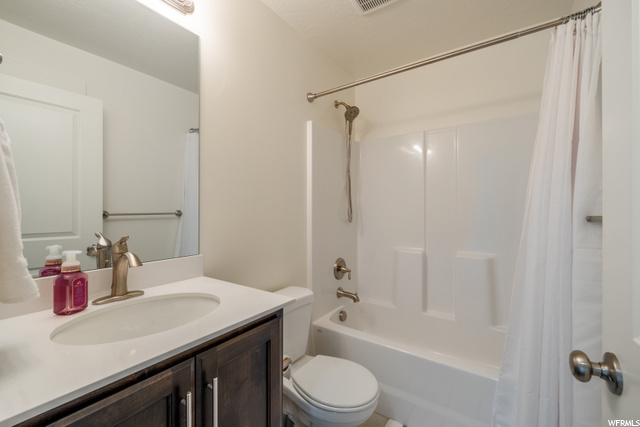 full bath 2nd floor
