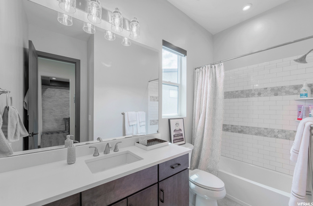 MAIN FULL BATH