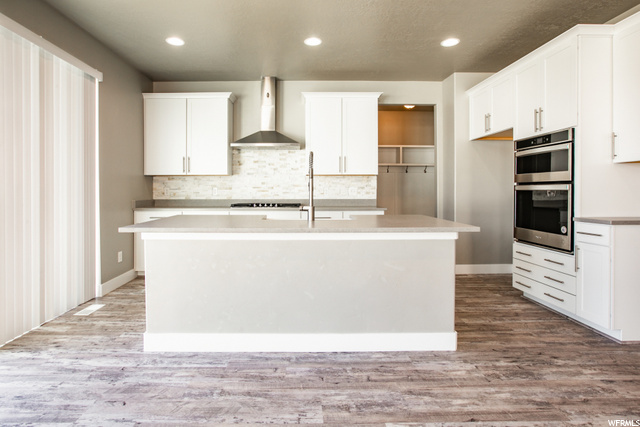 Kitchen Bar