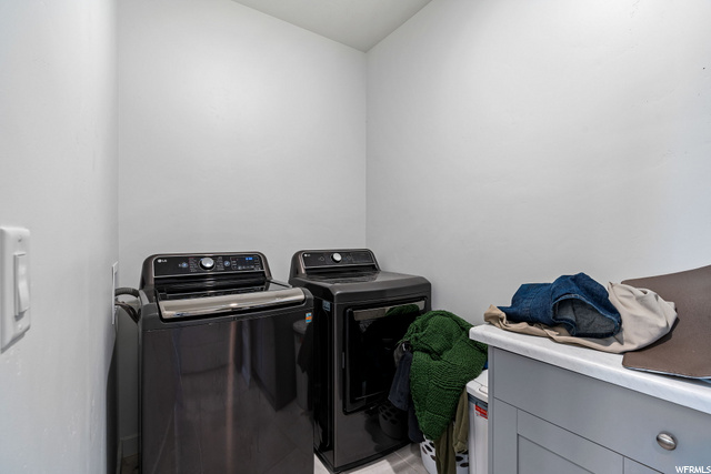 Upstairs Laundry