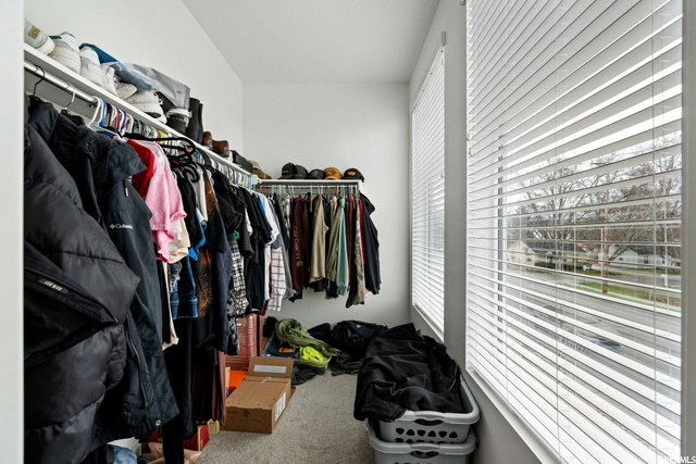 Master Walk In Closet!