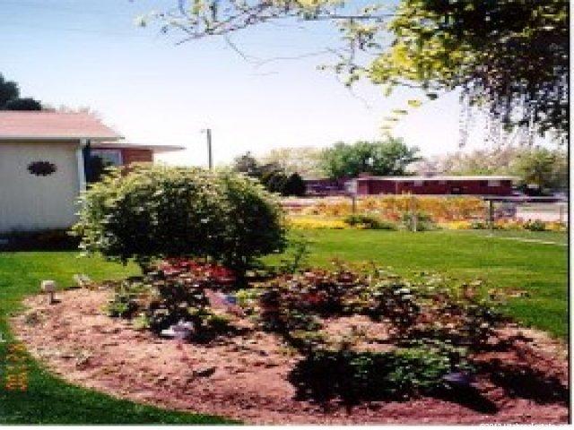4724 S 2575 W, Roy, UT 84067 — photo 3