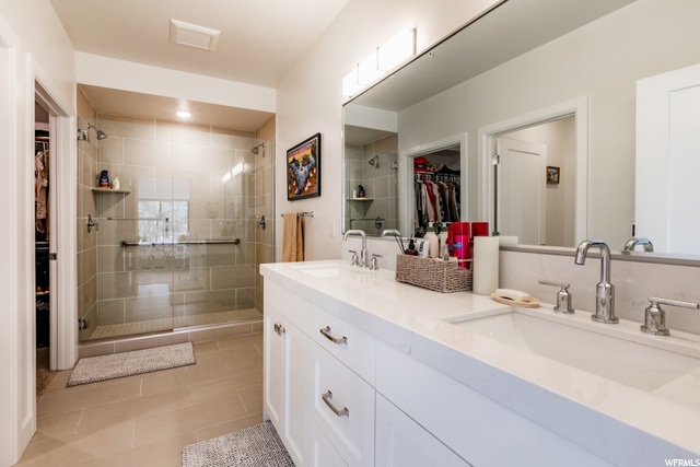Primary en suite