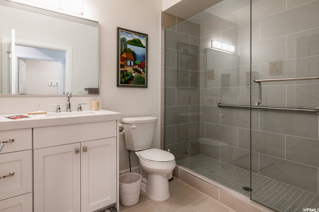 Guest bathroom