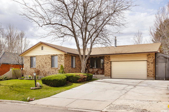 4185 W BEN ARMINE CIR, South Jordan UT 84009