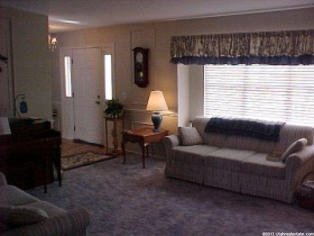 1293 Hidden Valley Dr, Sandy, UT 84094 — photo 4