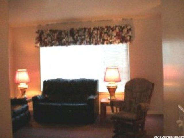 2736 Sandi Dr, Layton, UT 84041 — photo 2