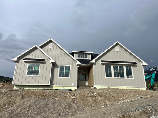 170 S BLUFF ST, Hyde Park UT 84318