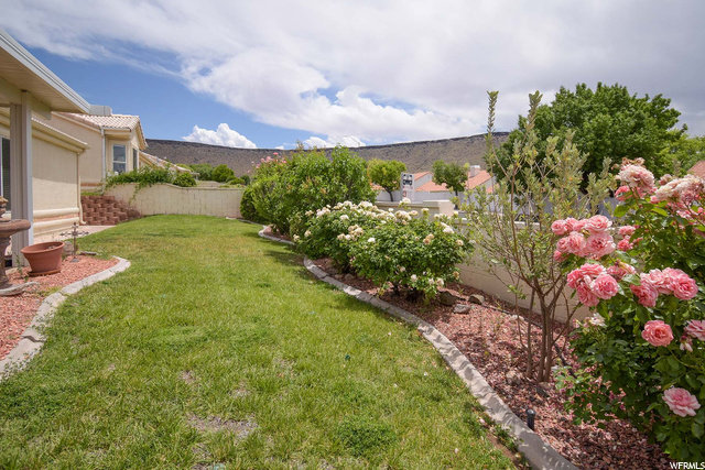 Photo 32 for MLS #1881098 at 225 N Valley View Dr #68