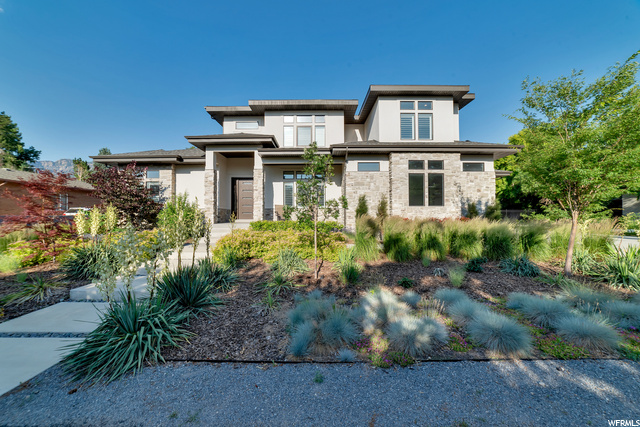 8165 S WILLOW CREEK CV, Cottonwood Heights, UT 84093