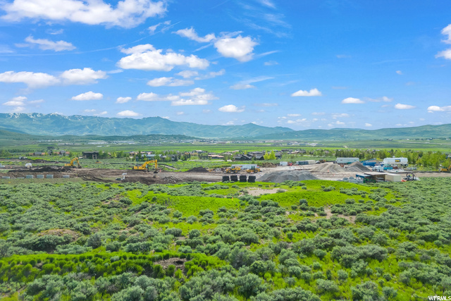 Photo 11 for MLS #1888250 at 2890 Sage Hills Pkwy #33