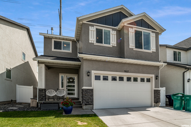 View of front of home with a front yard